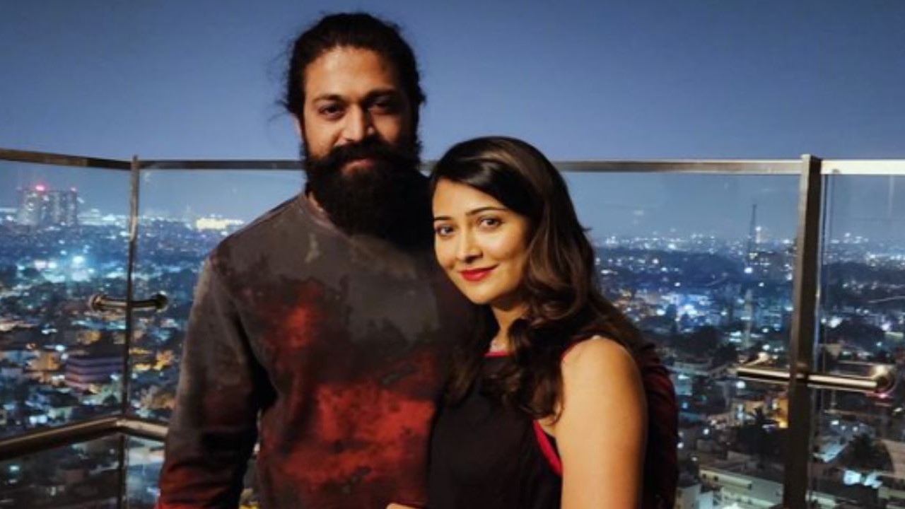 Yash has THIS to say about his wife Radhika’s opinions on his salary and film choices