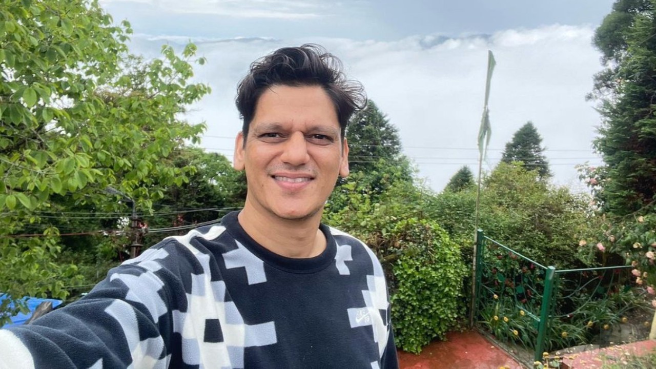 Vijay Varma recalls Sunidhi Chauhan was scared of him after watching Pink; singer said, 'Don’t come near me'