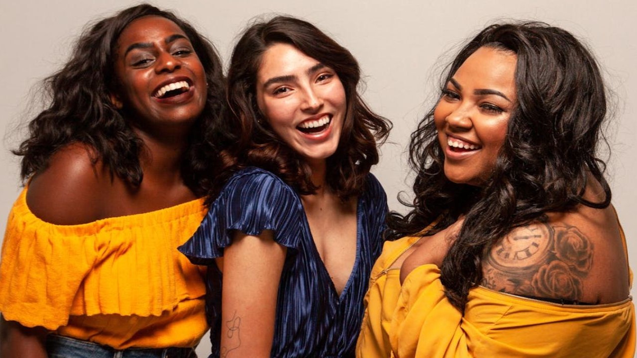 Capricorn to Aquarius: 4 Zodiac Signs Who Draw Strength from The Power of Sisterhood 