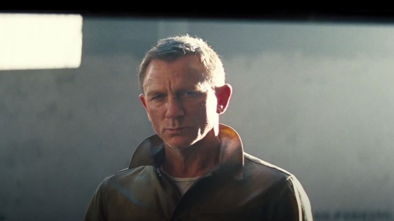 Daniel Craig doesn't know how many James Bond movies he has done so far