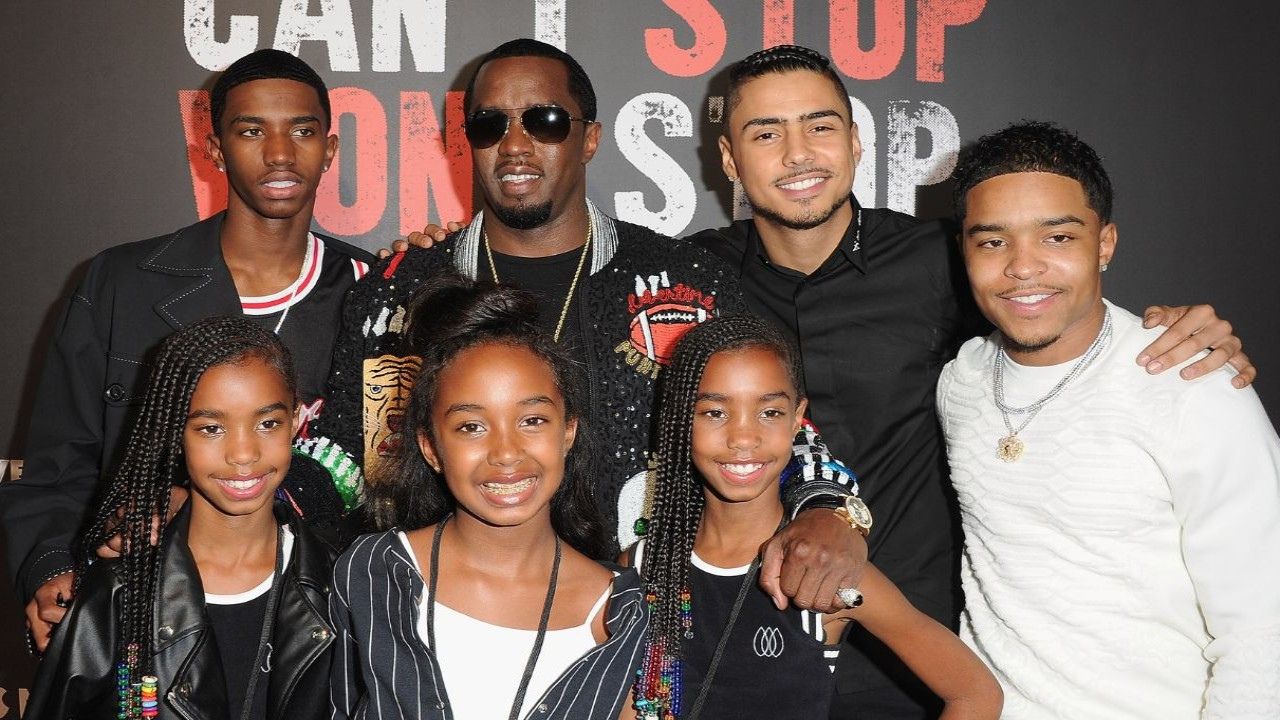 Sean Diddy Combs with his kids (via Getty Images)