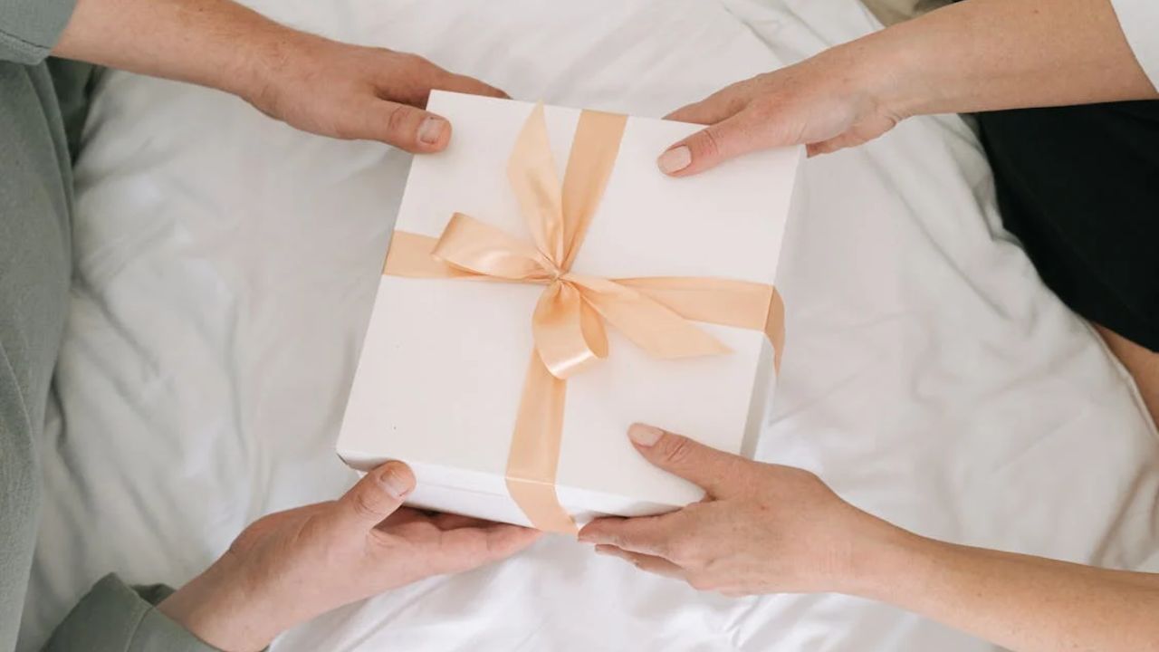 20th Wedding Anniversary Gifts Ideas