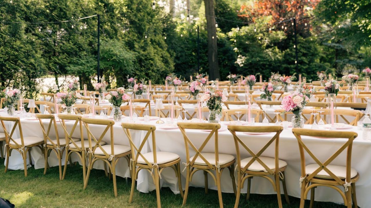 Backyard Wedding Ideas