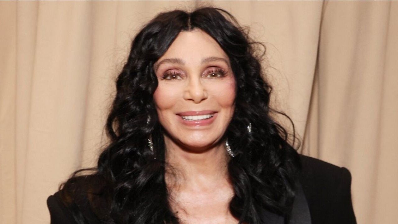 Cher Reveals Being ‘Madly In Love’ With THIS 80s Heartthrob Who Left Her; Singer Recalls Their ‘Hysterical’ Moments