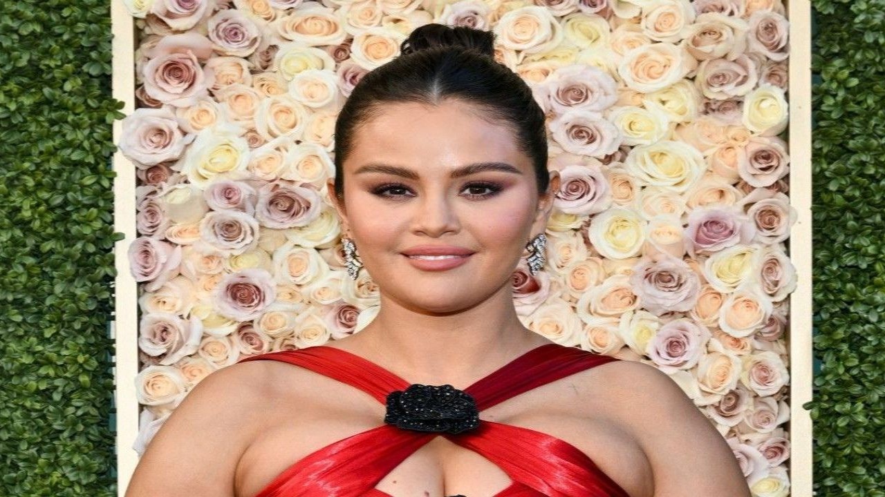 Selena Gomez Garners Criticism Online For Her Spanish In Emilia Perez Film