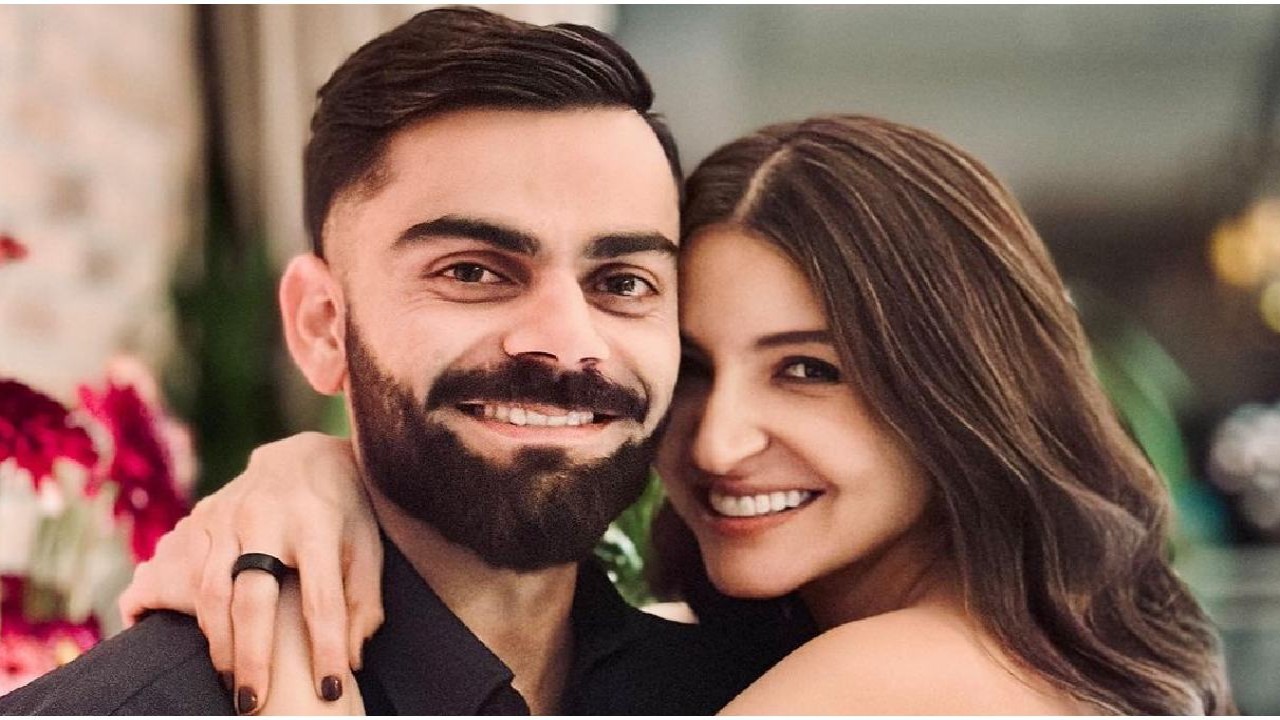 WATCH: Virat Kohli sends flying kisses to Anushka Sharma as he hits century during 1st Test match in Perth; Don't miss proud wife's reaction