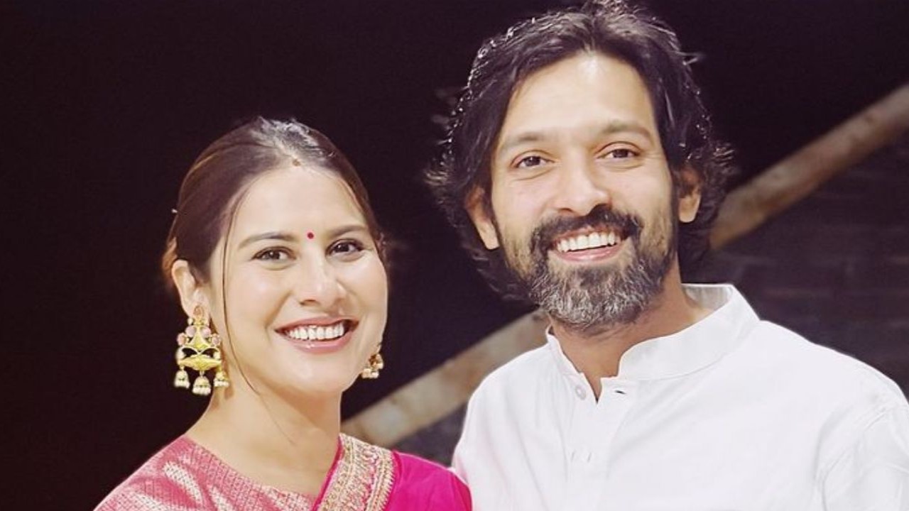 Vikrant Massey says he feels 'scared to openly talk' about live-in relationships