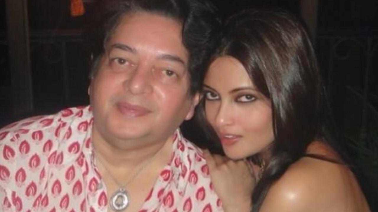 Riya Sen drops long post after dad Bharat Dev Varma’s demise: 'Even when I was unhappy...'