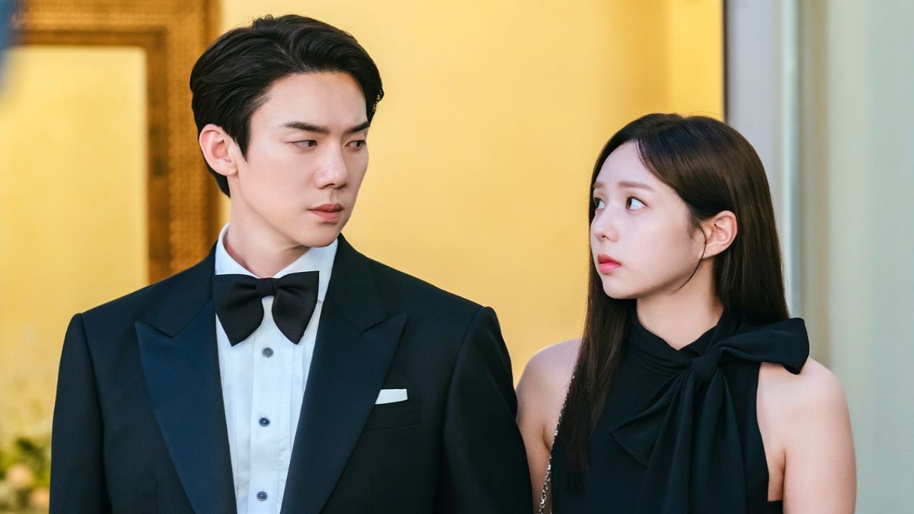 Yoo Yeon Seok and Chae Soo Bin stills: Netflix