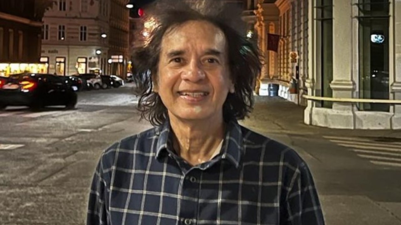 Zakir Hussain