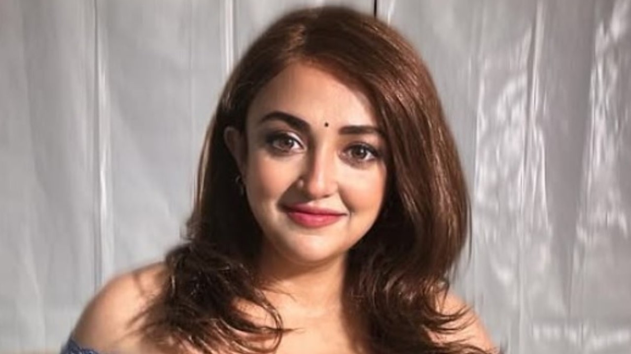 Monali Thakur