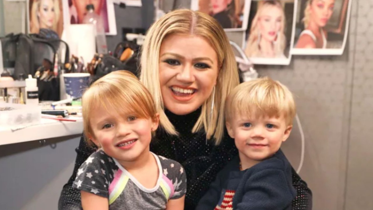 Are Kelly Clarkson's Kids Holding Her Back from Dating? Source Shares Insight