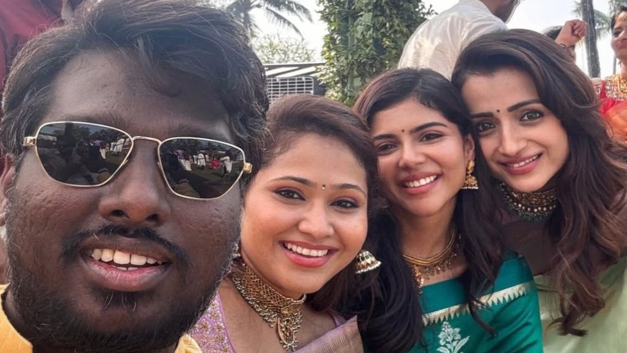 Trisha’s UNSEEN PHOTO from Keerthy Suresh and Antony Thattil’s Goa wedding surfaces; actress seen posing with Atlee, Kalyani and more