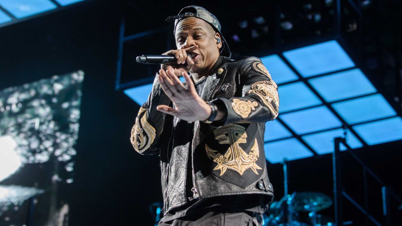 Jay-Z rely on calendar and geography for dismissal of sexual assault allegations