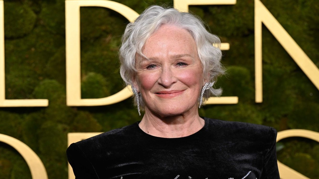 Glenn Close about her unforgettable kiss  