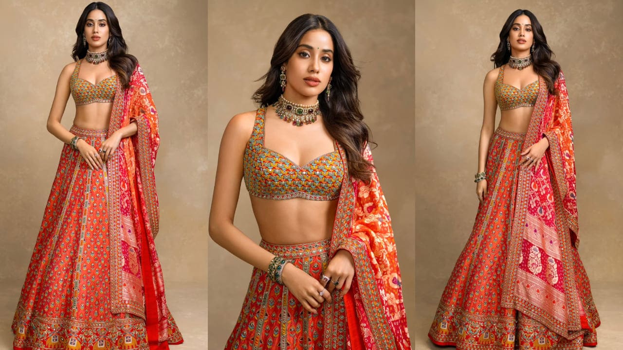 Janhvi Kapoor in bandhani dupatta