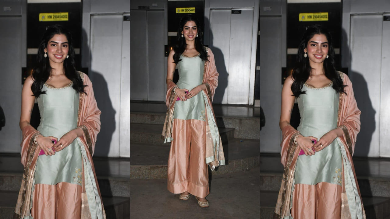 Khushi Kapoor in her desi kudi look ft kurta-palazzo set styled with traditional jootis has us swooning