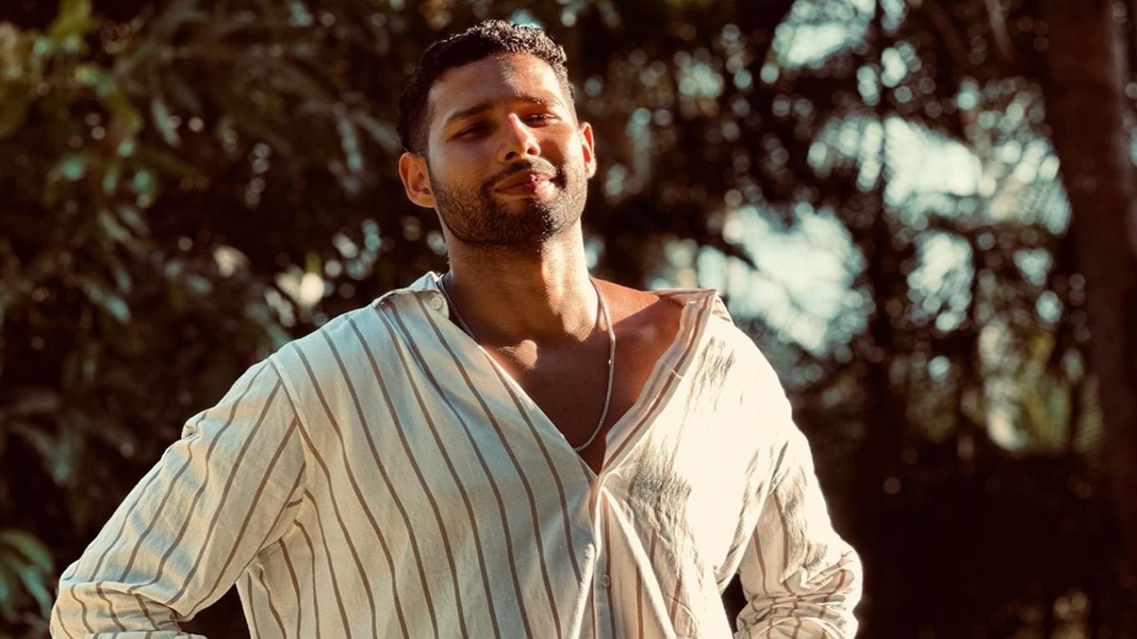 EXCLUSIVE: Siddhant Chaturvedi and Prakash Jha in talks for a political drama set in Bi...