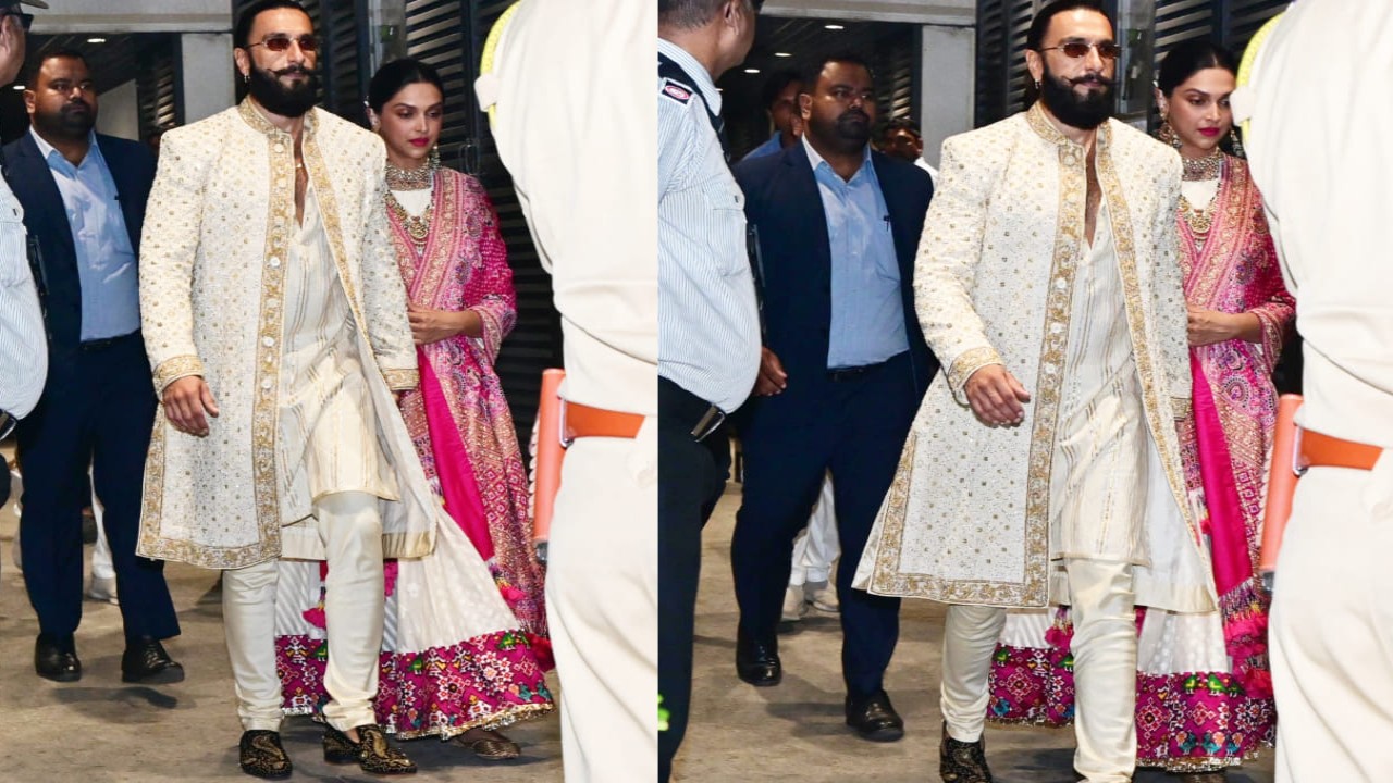  Deepika in pink & white Patan Patola anarkali shows stealing spotlight is just her habit