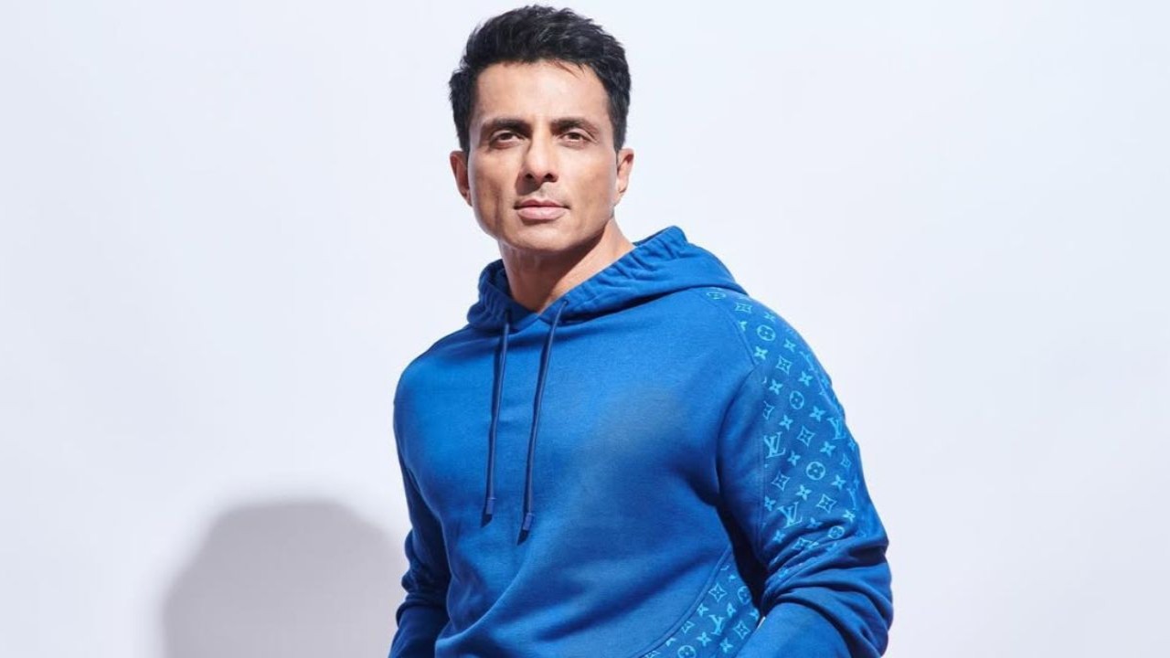 Sonu Sood reveals he didn’t have any PR to promote his efforts during pandemic; shares how those he helped received constant calls