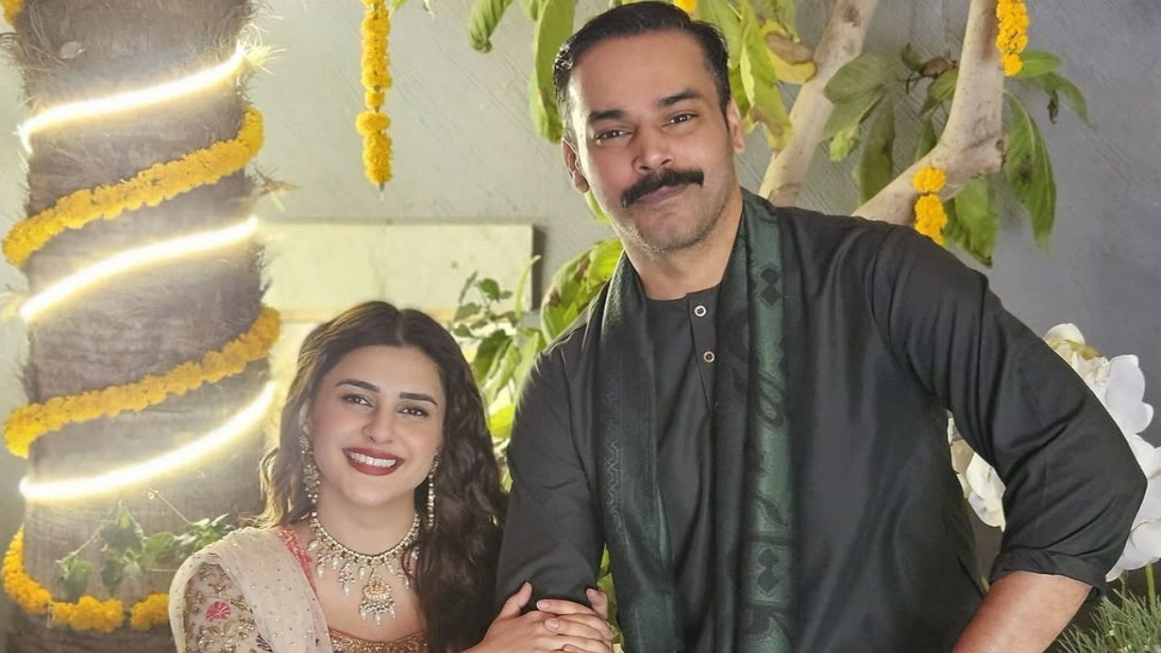 Kubra Khan, Mirza Gohar Rasheed