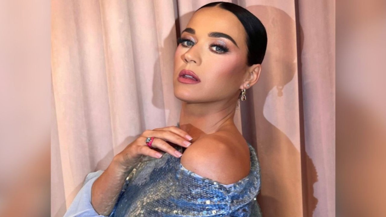 Katy Perry Reveals How She Handles Critics of Her Music; Shares Therapist’s Advice That...