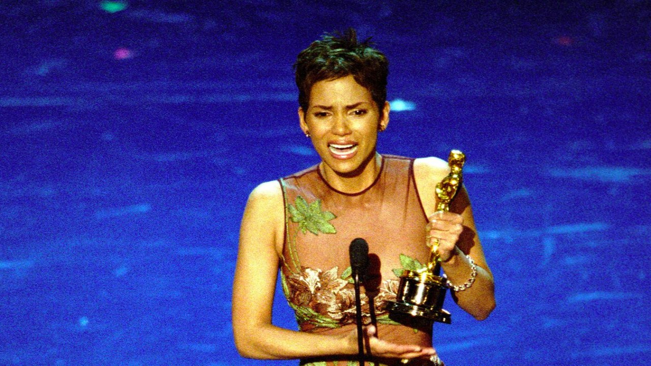 Halle Berry is Hoping For Another Black Artist to Win the Oscar for Best Actress; Says ...