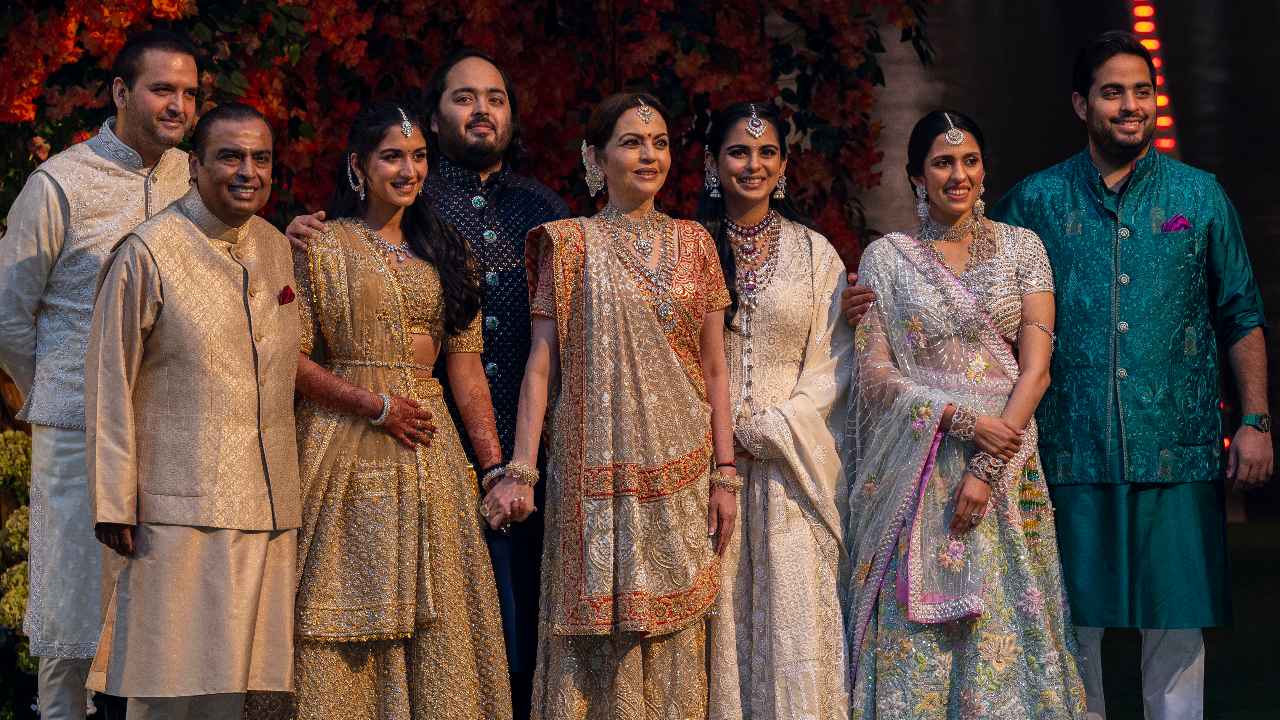 Ambani family (Getty Images)