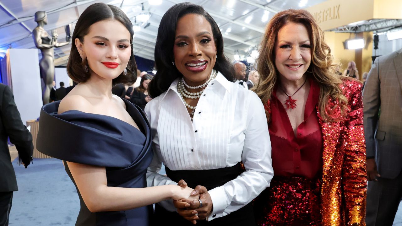 Selena Gomez, Sheryl Lee Ralph, Joely Fisher (Getty)