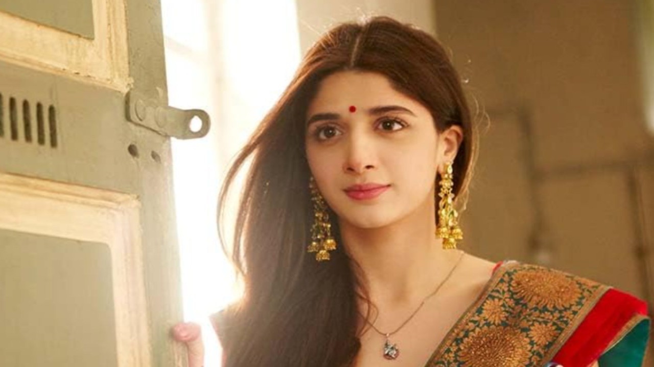 Sanam Teri Kasam: DYK 215 girls auditioned for movie? Here’s why makes cast Mawra Hocane