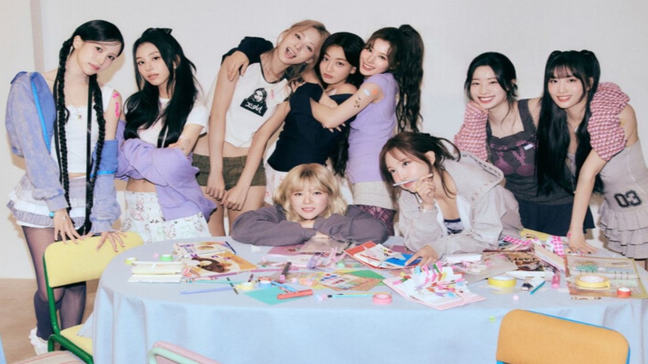 TWICE: courtesy of JYP Entertainment