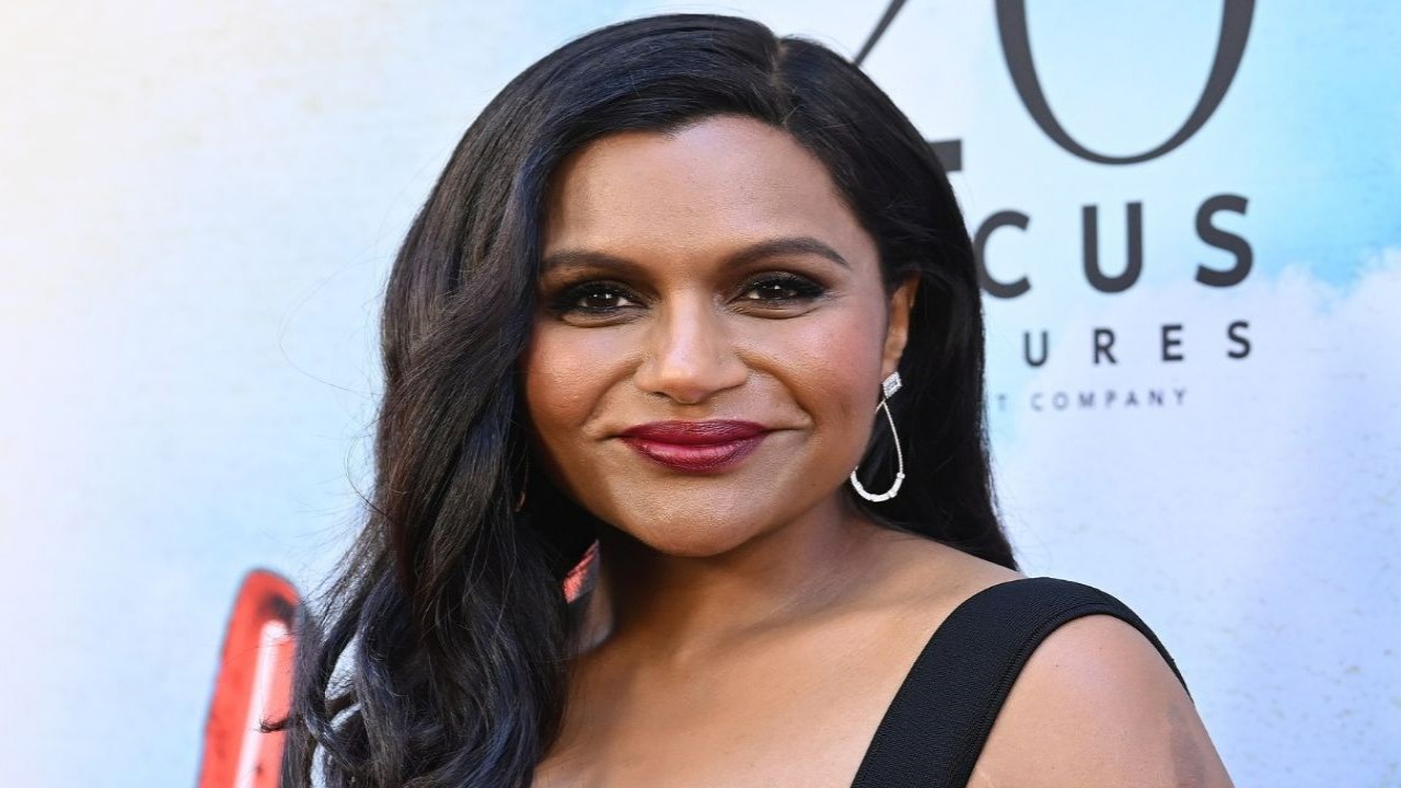 Mindy Kaling’s Comedy Not Suitable for Work Lands at Hulu While She Receives Star on Hollywood Walk of Fame