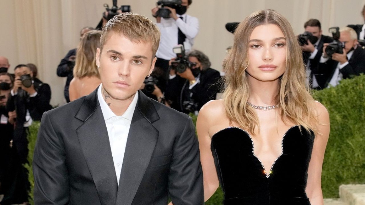 Justin Bieber and Hailey Bieber via Getty Images