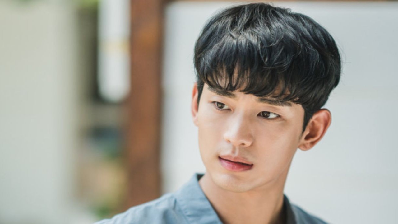 Kim Soo Hyun: Credits GOLDMEDALIST Official 