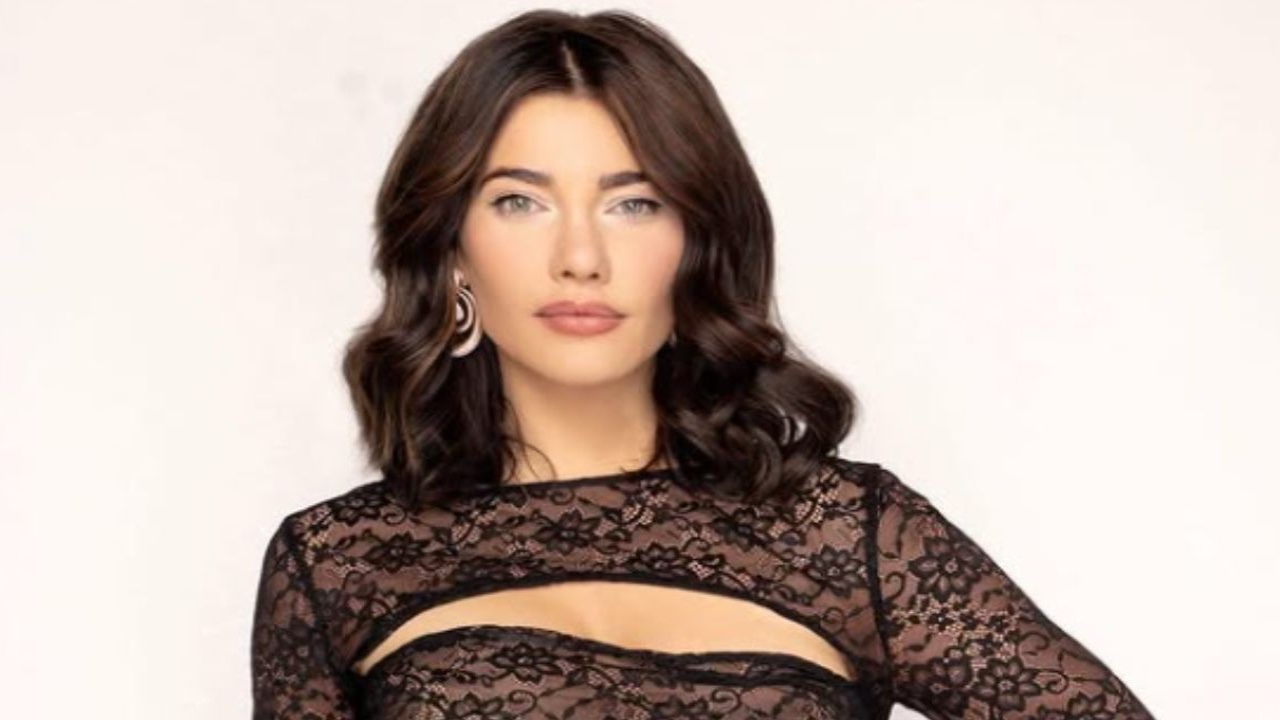 Bold and the Beautiful Star Jacqueline MacInnes Wood Announces Surprise Pregnancy with ...