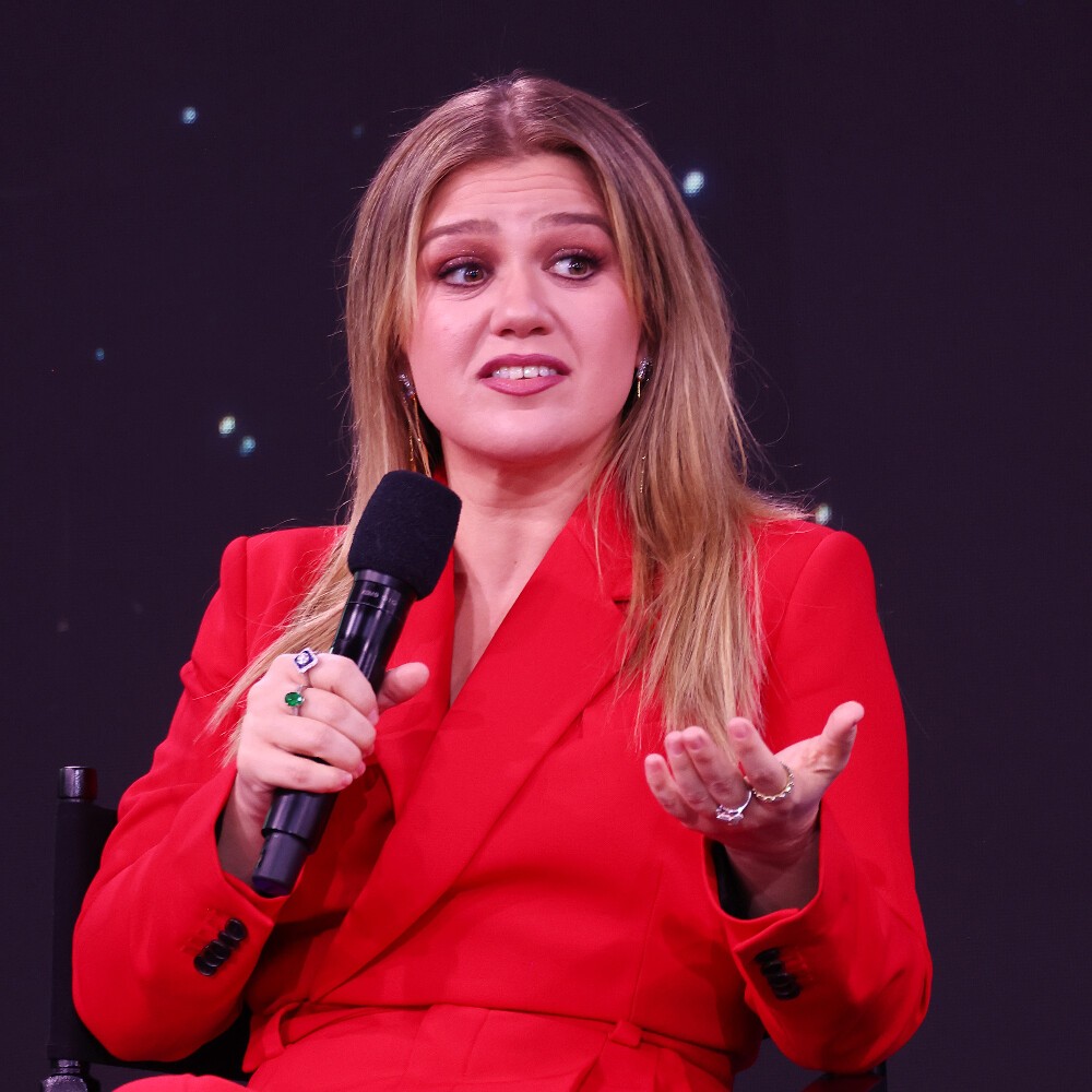 Kelly Clarkson Addresses Personal ‘Ups and Downs’ After Unexplained Weeks-Long Hiatus: ‘I’ve Lost, Alone…’