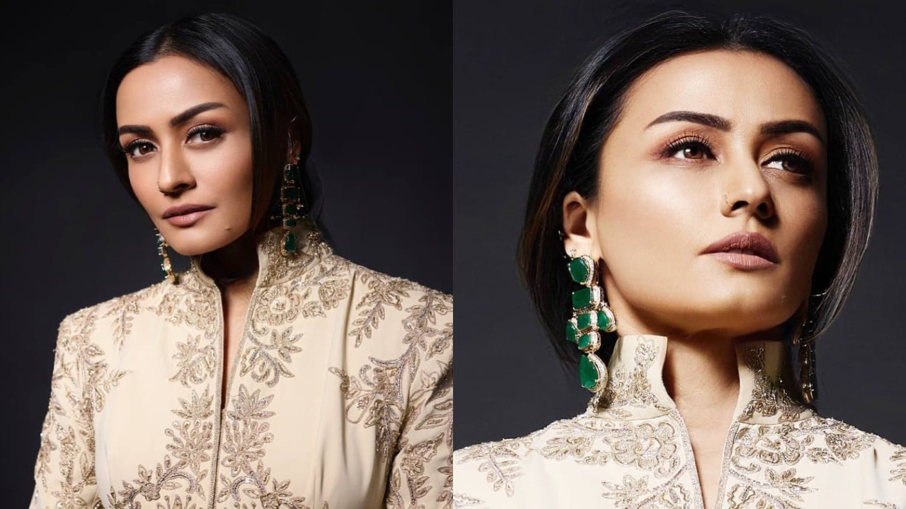 Remember Vaastav fame Namrata Shirodkar? Her latest fashion transformation wearing Manish Malhotra outfit will blow your mind