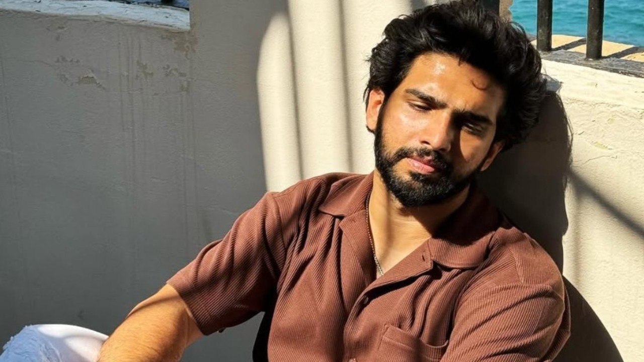 Amaal Mallik CONFIRMS breaking ties with family and going away from brother Armaan due to their parents: ‘Clinically depressed...’