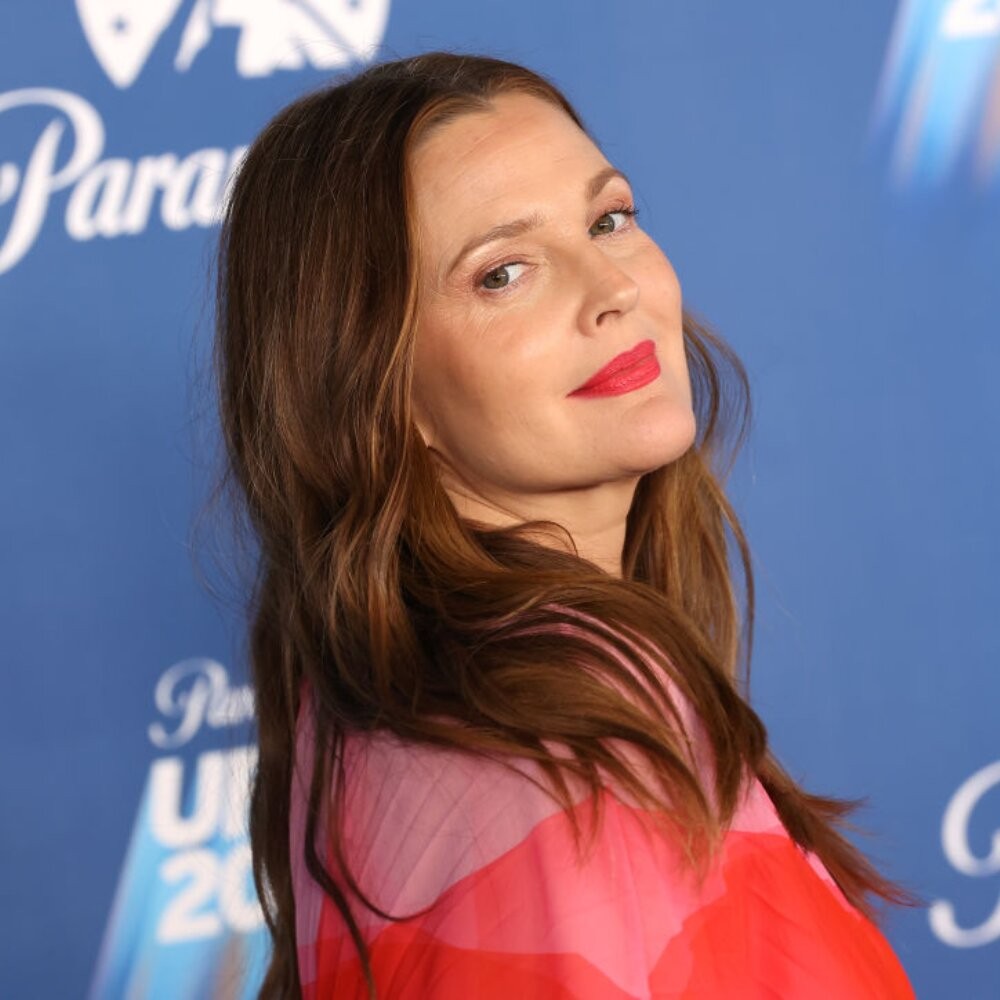 Drew Barrymore Reveals Being 'Jealous' of Other Kids Growing Up; Says It's 'Devastating' Not Having 'Traditional Family Dynamic'