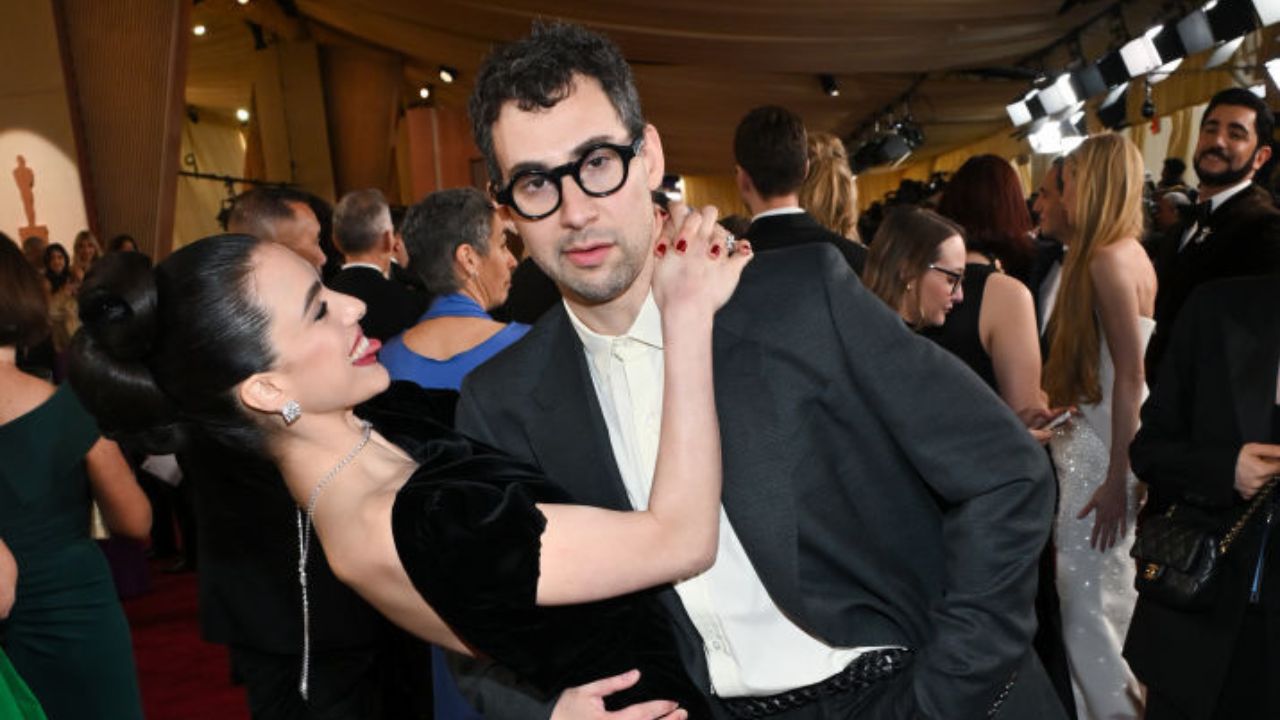 Jack Antonoff and Margaret Qualley (Getty)