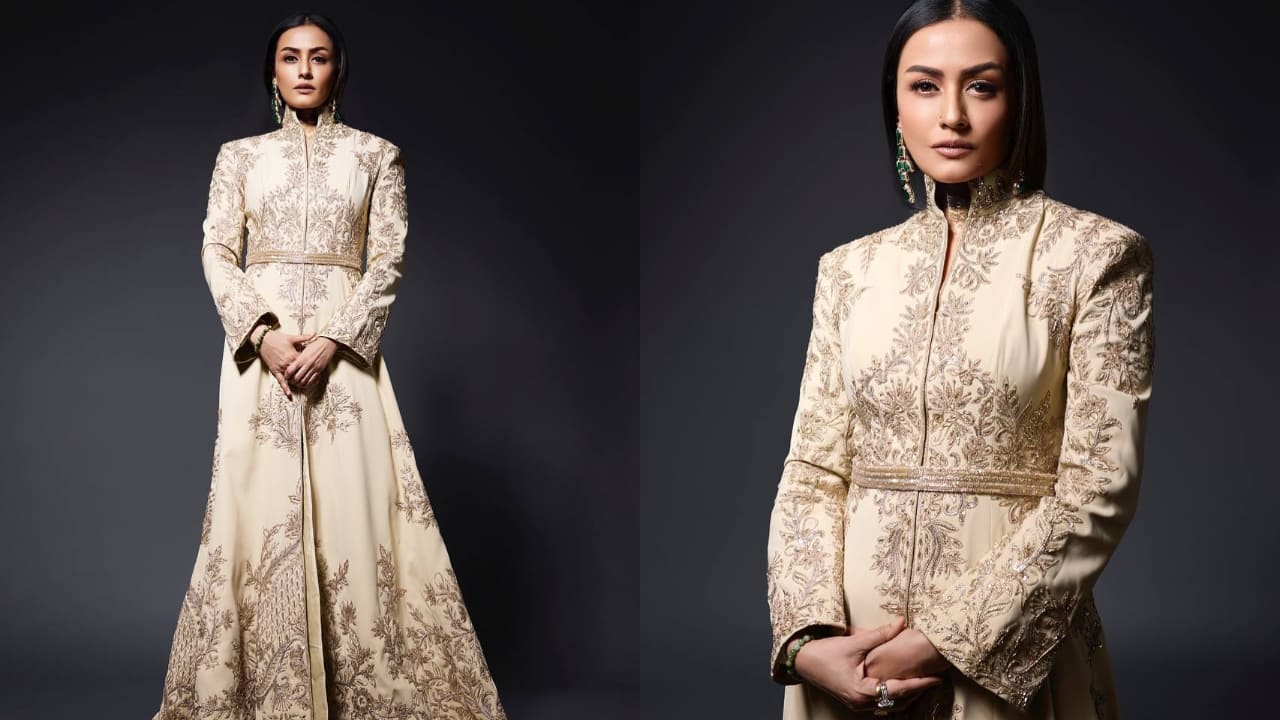 Remember Vaastav fame Namrata Shirodkar? Her latest fashion transformation wearing Manish Malhotra outfit will blow your mind