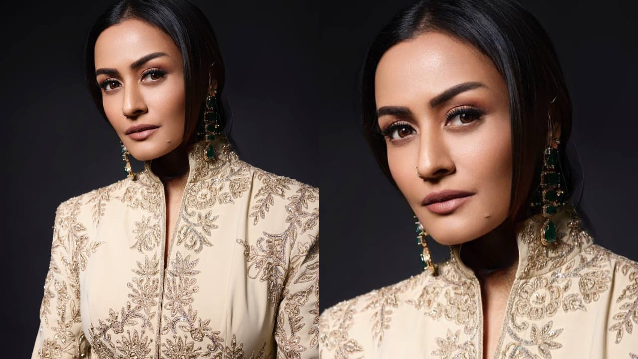 Remember Vaastav fame Namrata Shirodkar? Her latest fashion transformation wearing Manish Malhotra outfit will blow your mind