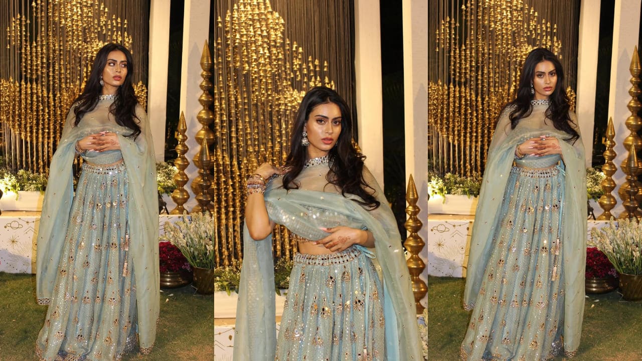 Kajol's daughter Nysa Devgan's 4 bridesmaid looks for Wedding season are worth STEALING