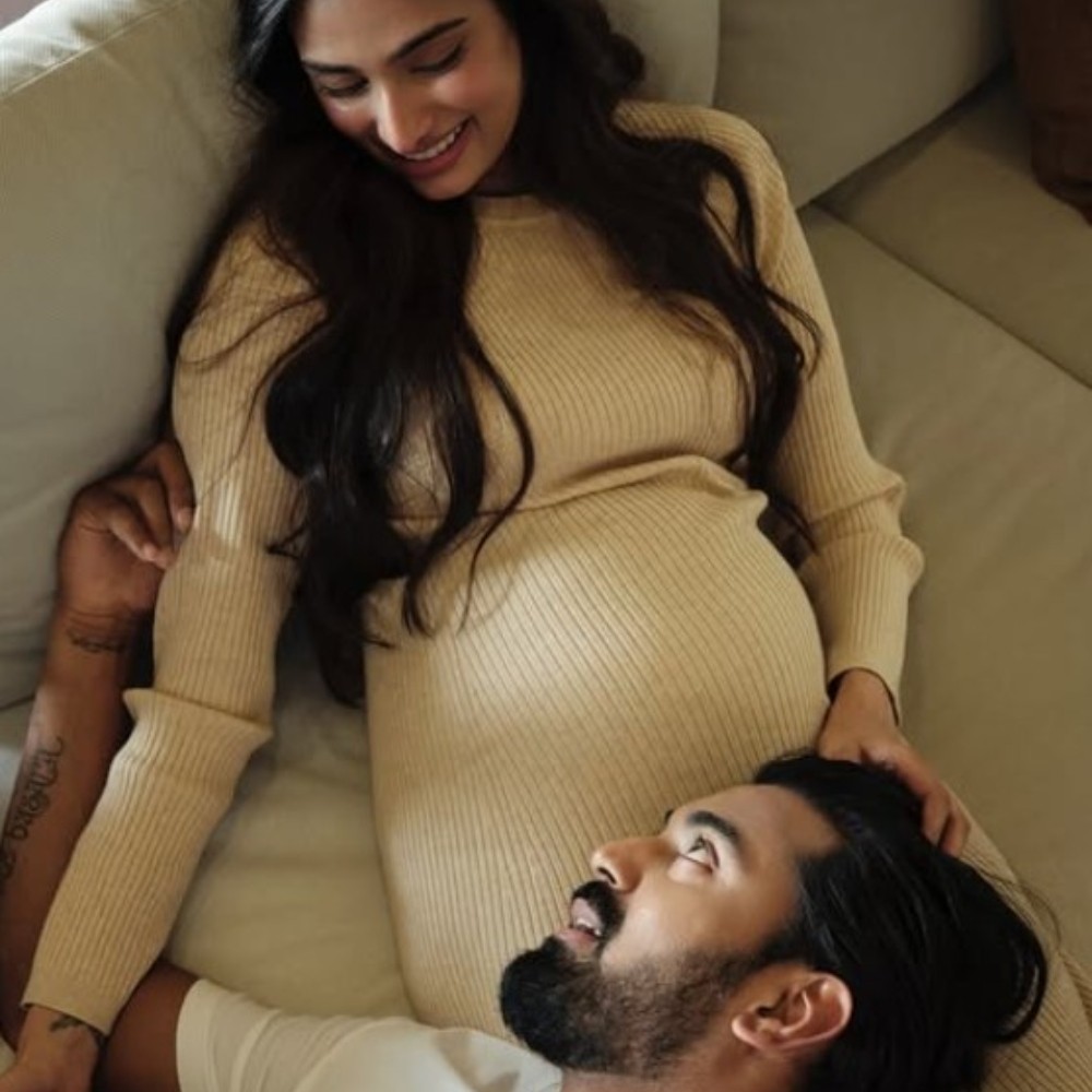 Athiya Shetty-KL Rahul blessed with baby girl; dad Suniel Shetty, Kiara Advani and more shower love on new parents