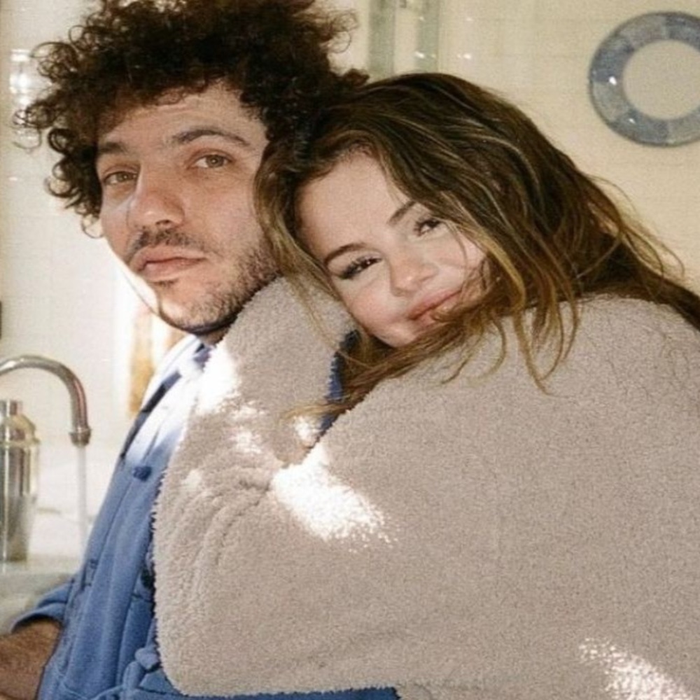 Selena Gomez Lovingly Says ‘Do It Lightly’ as Fiancé Benny Blanco Does THIS