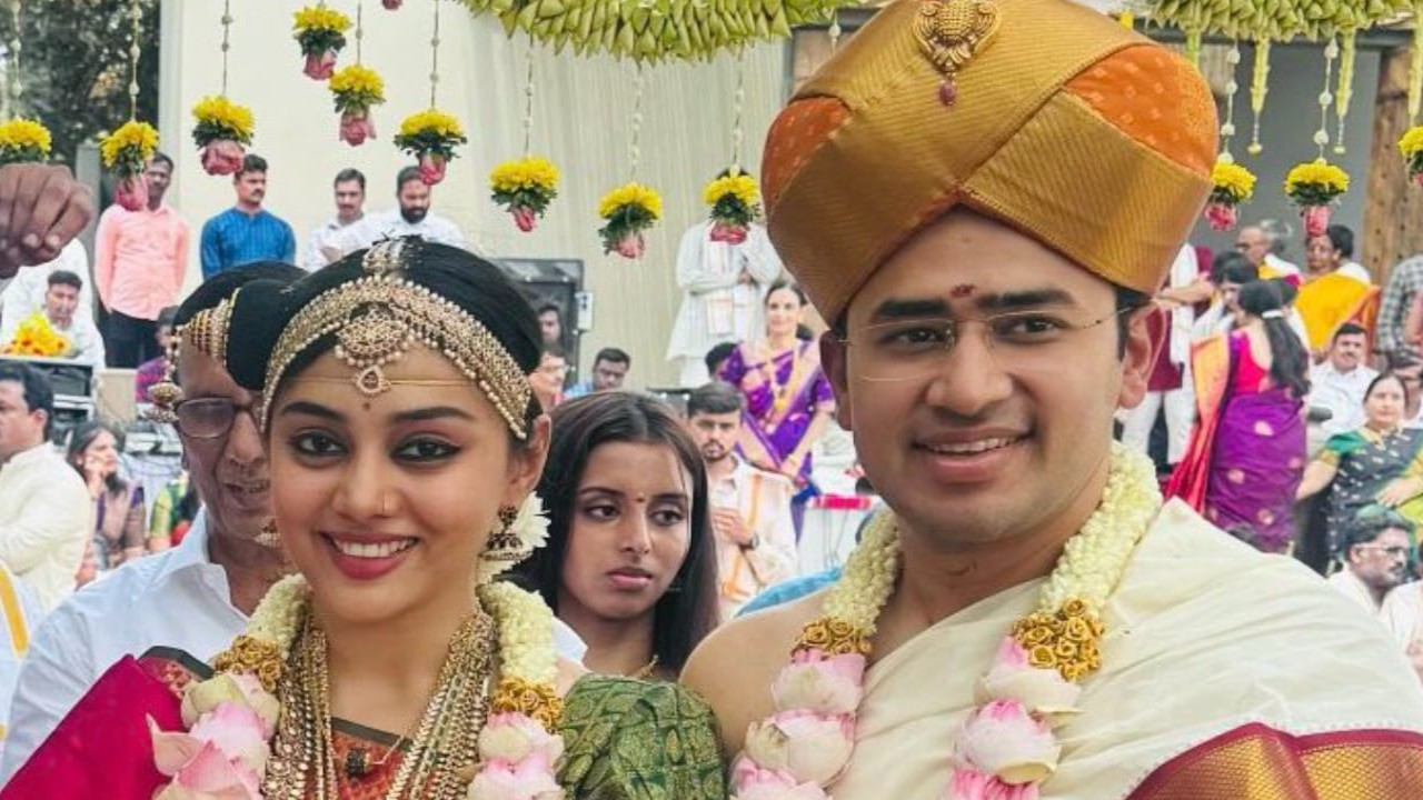 Ponniyin Selvan singer Sivasri Skandaprasad ties the knot with MP Tejasvi Surya