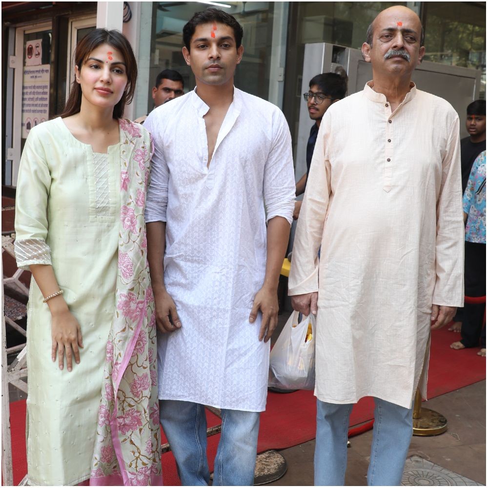 Bollywood Newswrap, March 24: Athiya Shetty-KL Rahul welcome baby girl; Rhea Chakraborty visits Siddhivinayak Temple after clearance in Sushant Singh Rajput’s death case