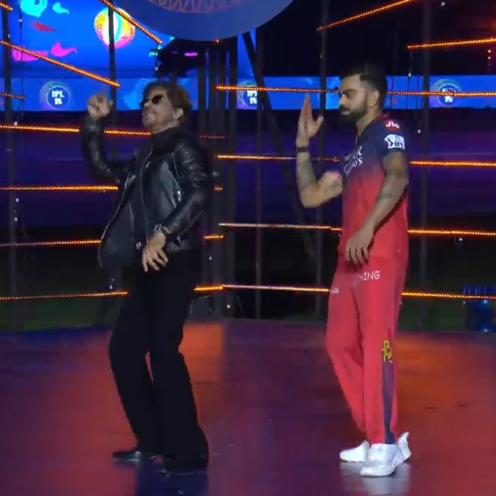 Bollywood's Badshah Shah Rukh Khan dancing with King of Cricket Virat Kohli on Jhoome Jo Pathaan is ultimate IPL 2025 opening moment: WATCH