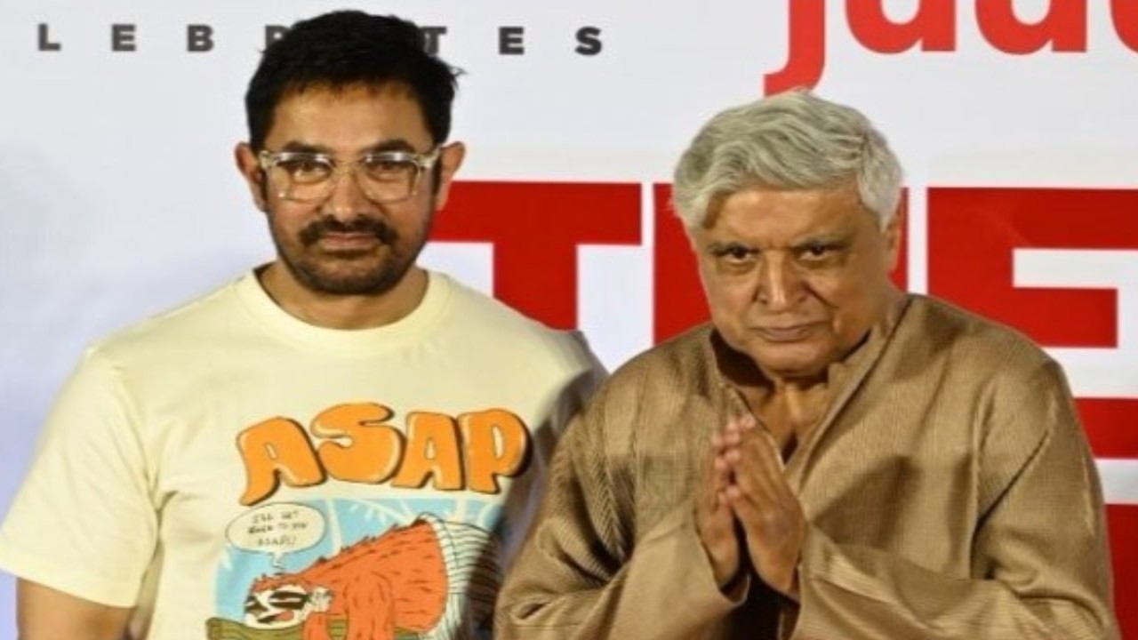 Javed Akhtar says he knew Aamir Khan would become ‘superstar’; predicts fate of actor’s next film