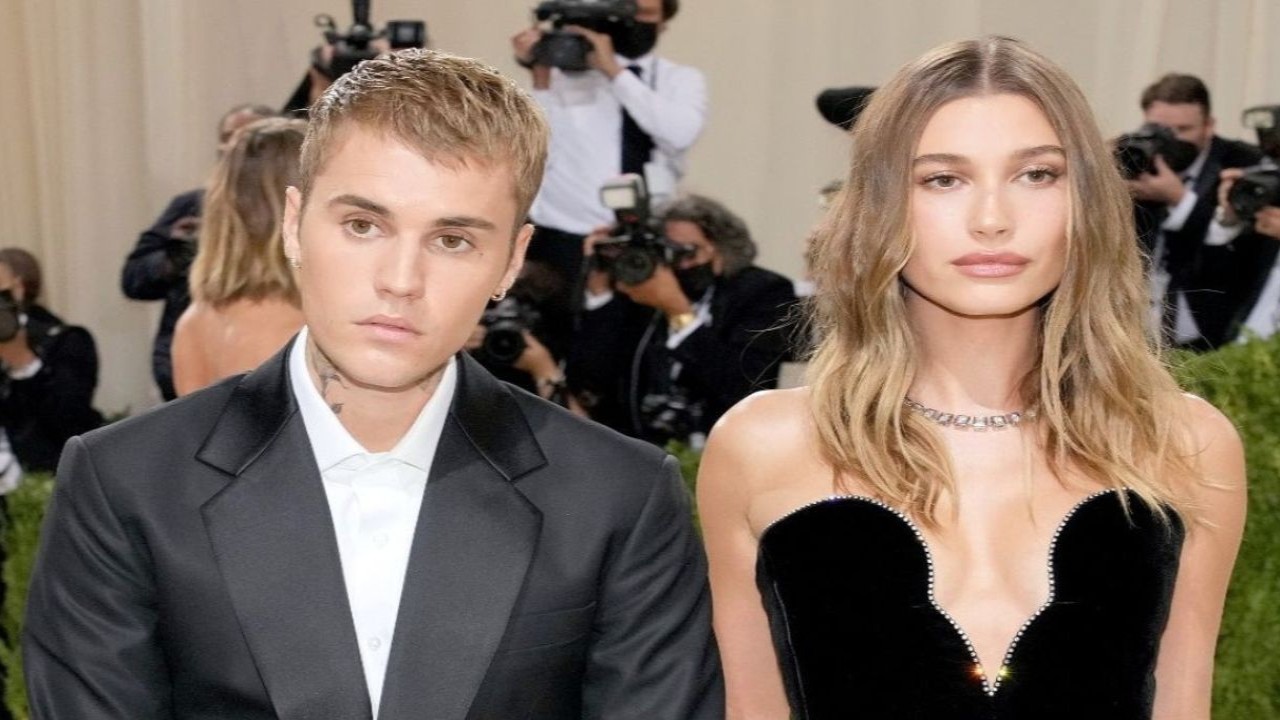 Hailey Bieber Says People Draw 'Wrong' Picture After Believing Others Amid Justin Bieber Divorce Rumors